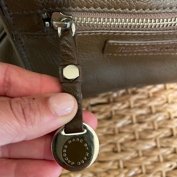 Marc by Marc Jacobs Handbag - Picture 2 of 9